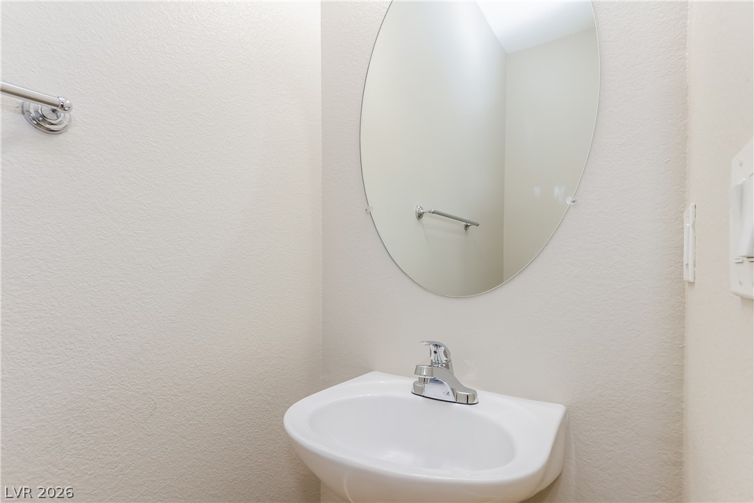 9308 Clear Day Lane Property Photo 5
