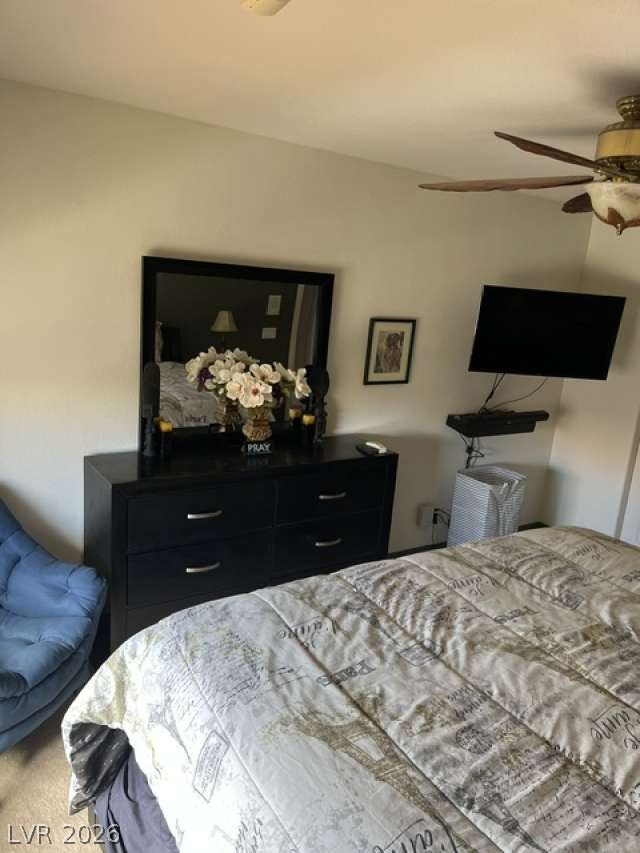 8728 Castle Hill Avenue Property Photo 47
