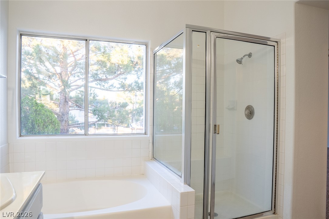 7608 Botany Bay Drive Property Photo 12