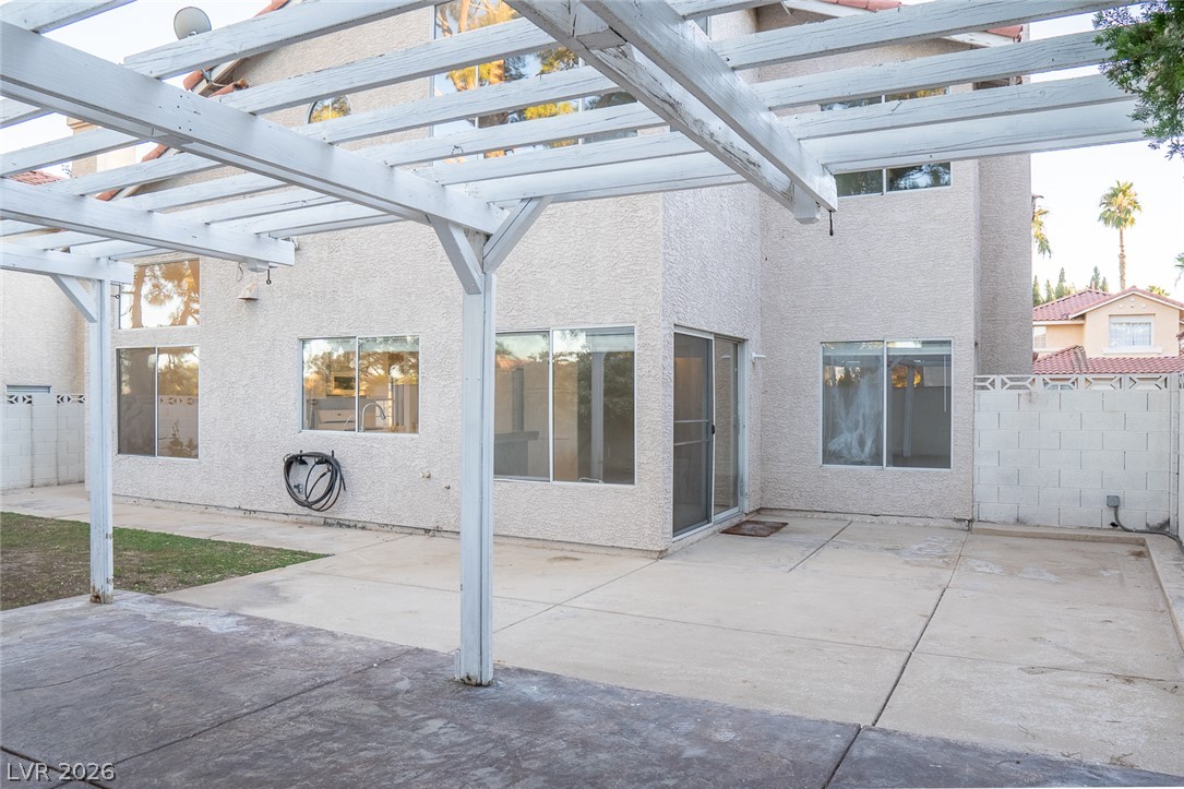 7608 Botany Bay Drive Property Photo 16
