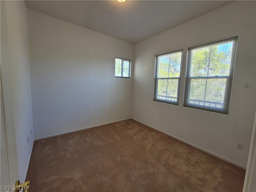 2325 Windmill Parkway 324 Property Photo 6