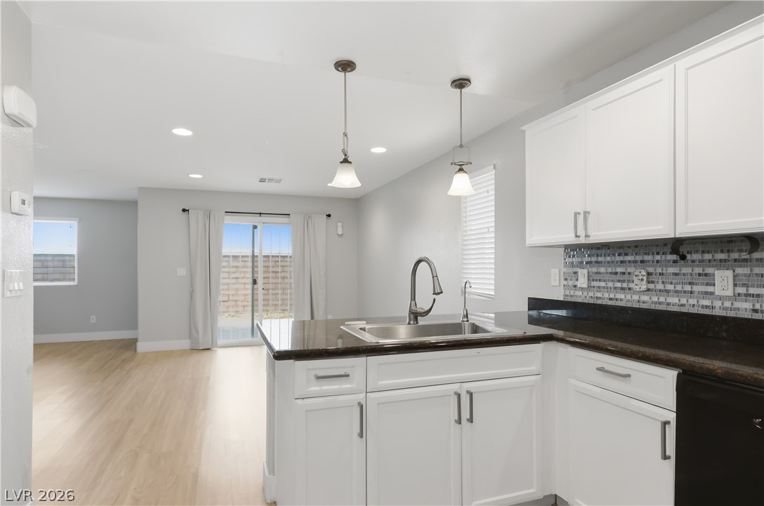 8910 Marble Light Avenue Property Photo 13