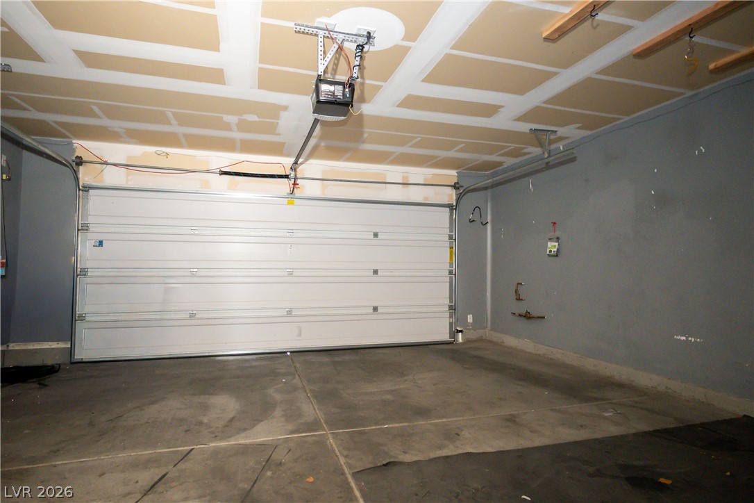 8910 Marble Light Avenue Property Photo 24