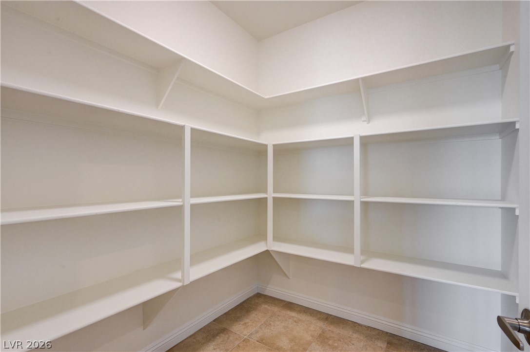 5532 Collier Hills Street Property Photo 34