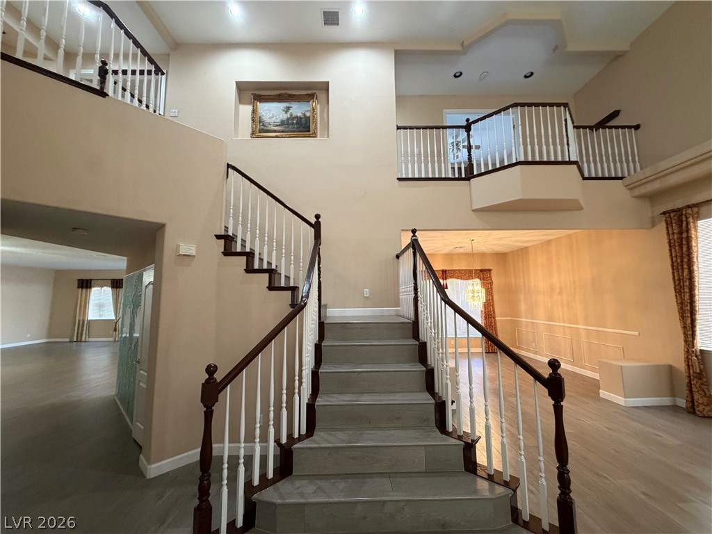 2381 Goldfire Circle Property Photo 6