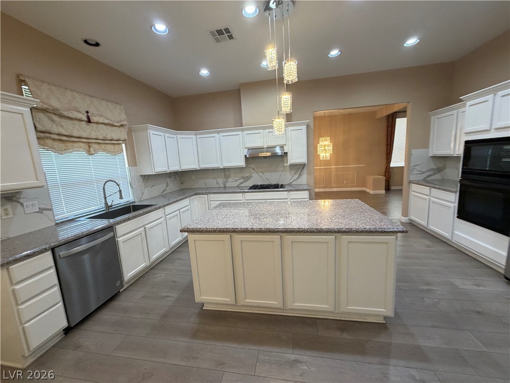 2381 Goldfire Circle Property Photo 17