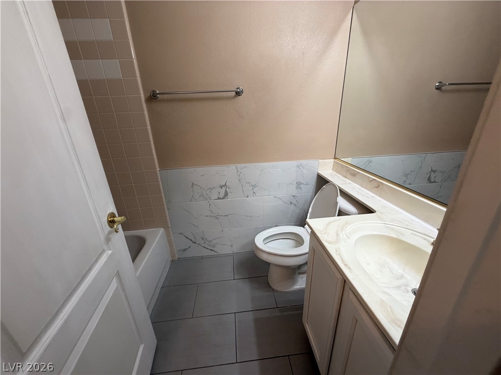 2381 Goldfire Circle Property Photo 27