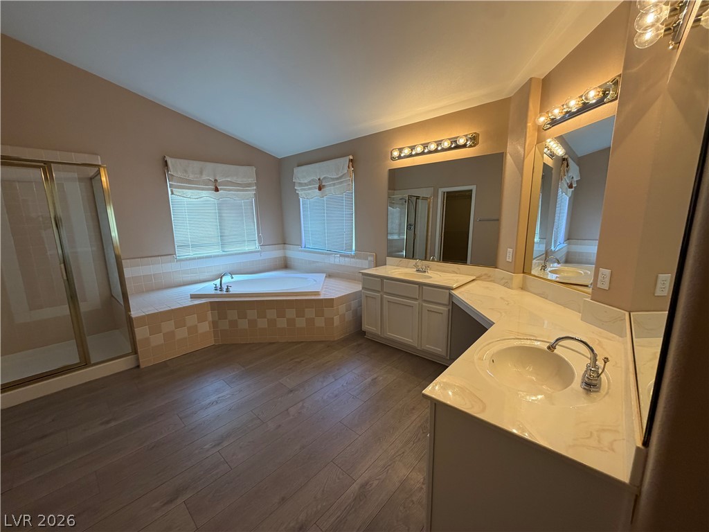 2381 Goldfire Circle Property Photo 31