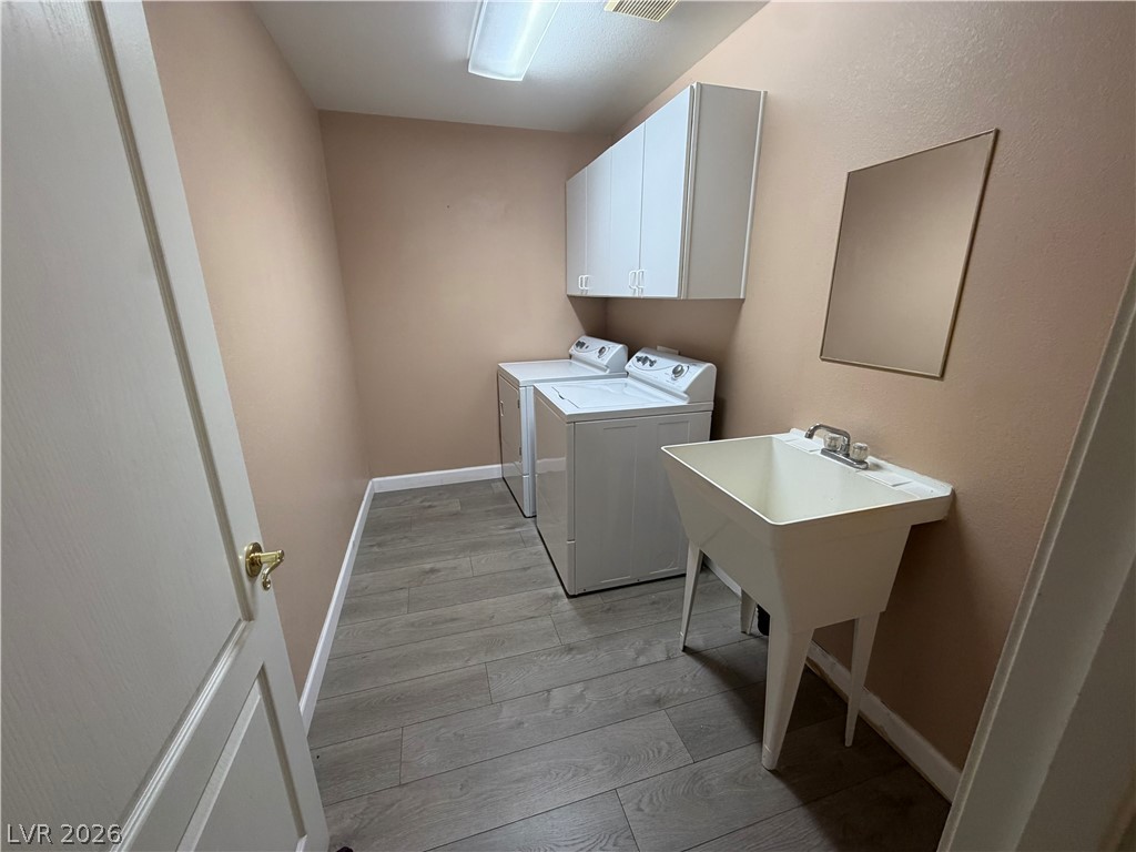 2381 Goldfire Circle Property Photo 37