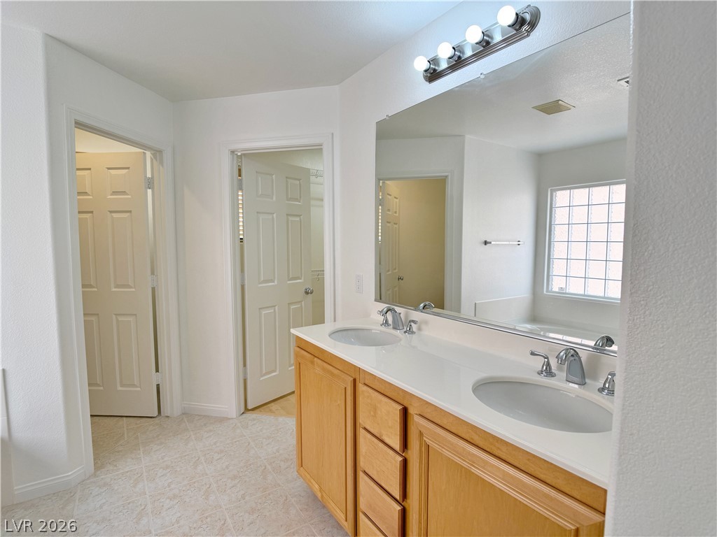 6729 Sea Swallow Street Property Photo 36