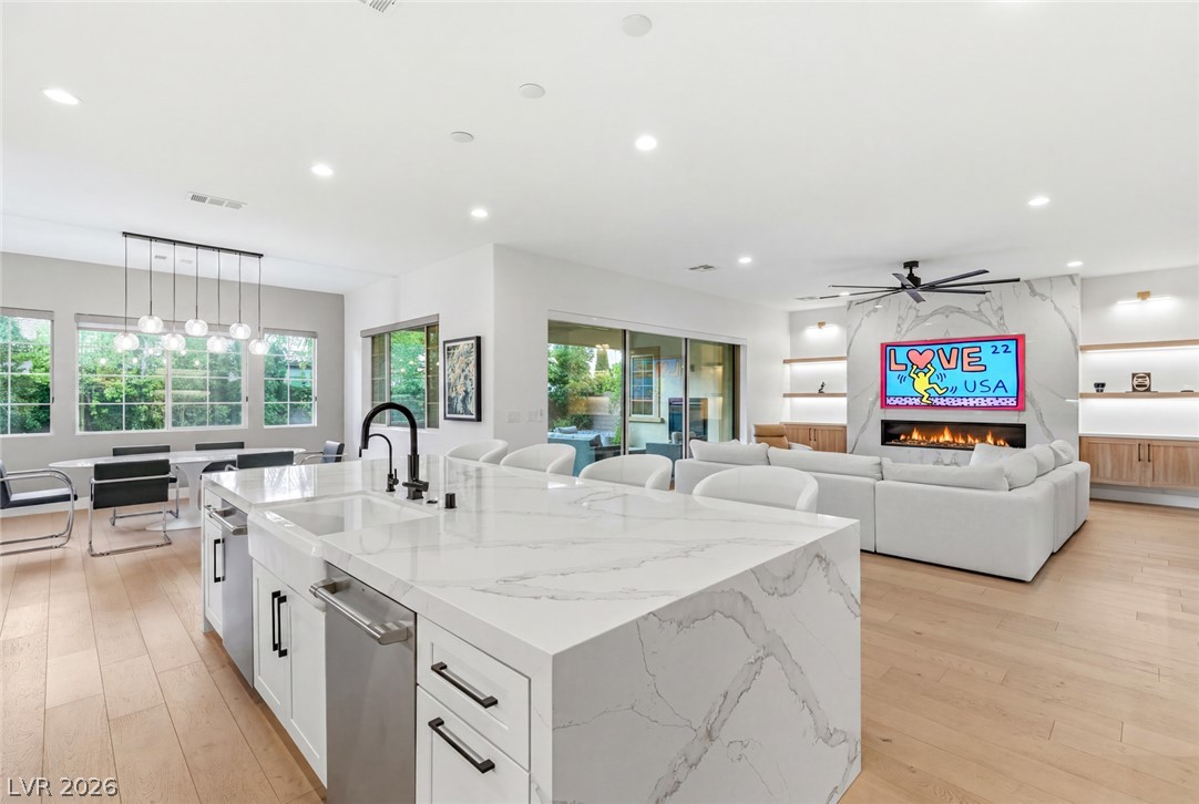 4078 San Franchesca Court Property Photo 1