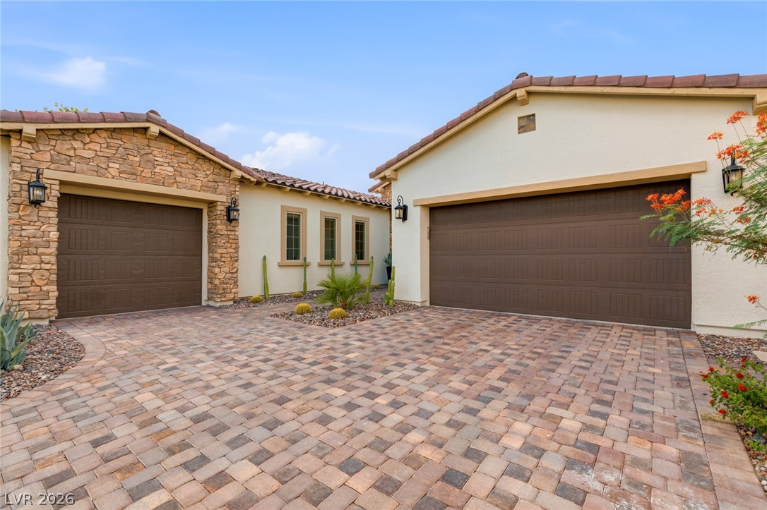 4078 San Franchesca Court Property Photo 3