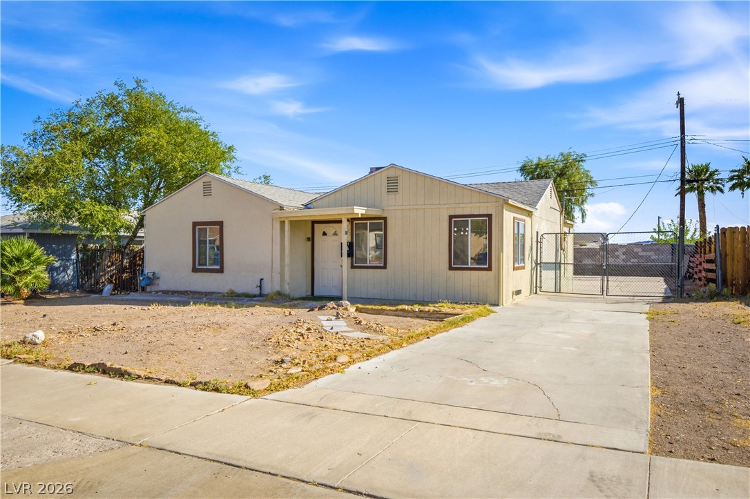 571 National Street Property Photo 1