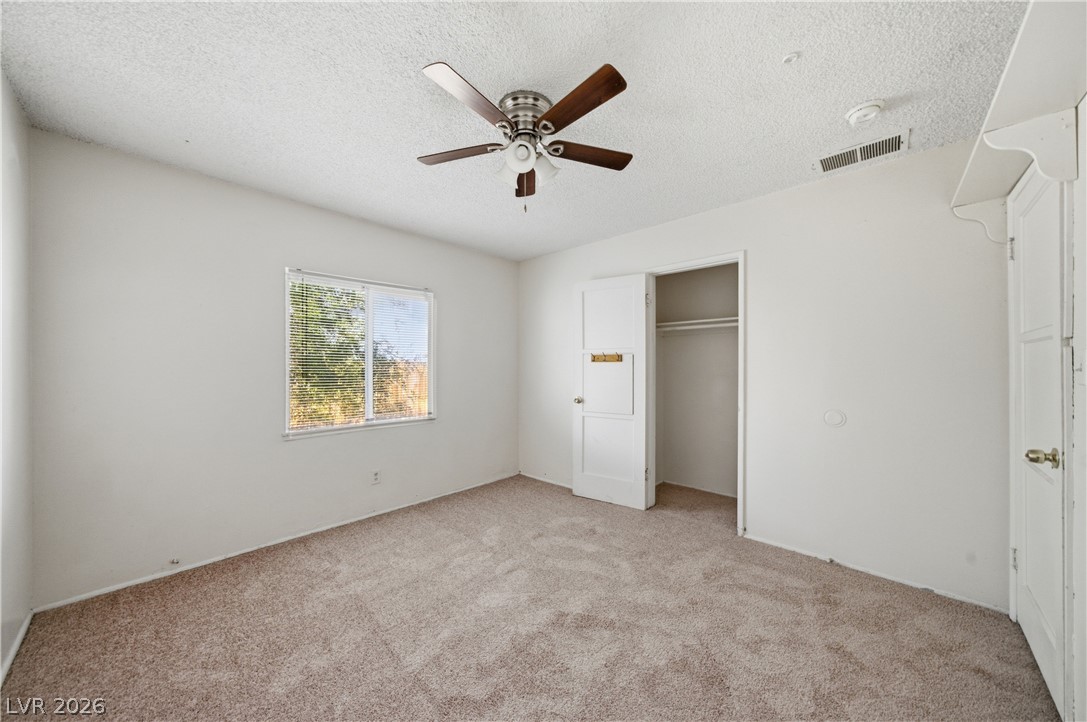 571 National Street Property Photo 4