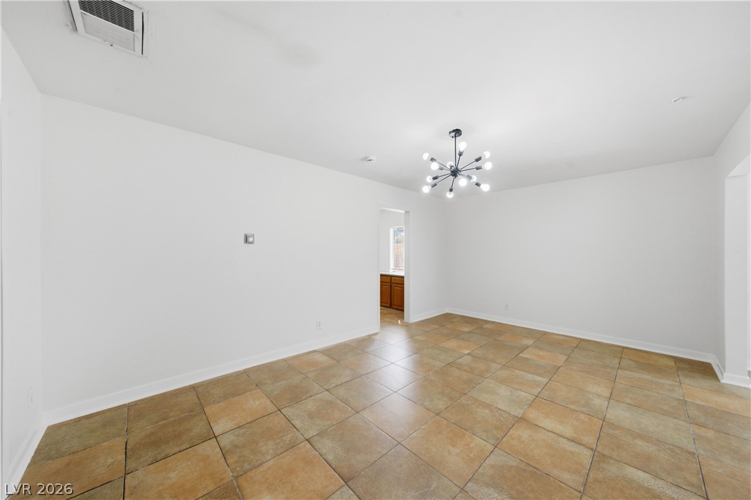 571 National Street Property Photo 15