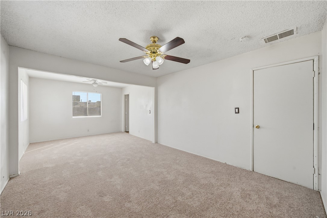 571 National Street Property Photo 25
