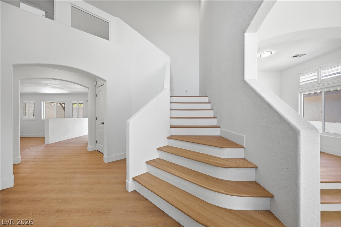 8640 Vivid Violet Avenue Property Photo 12