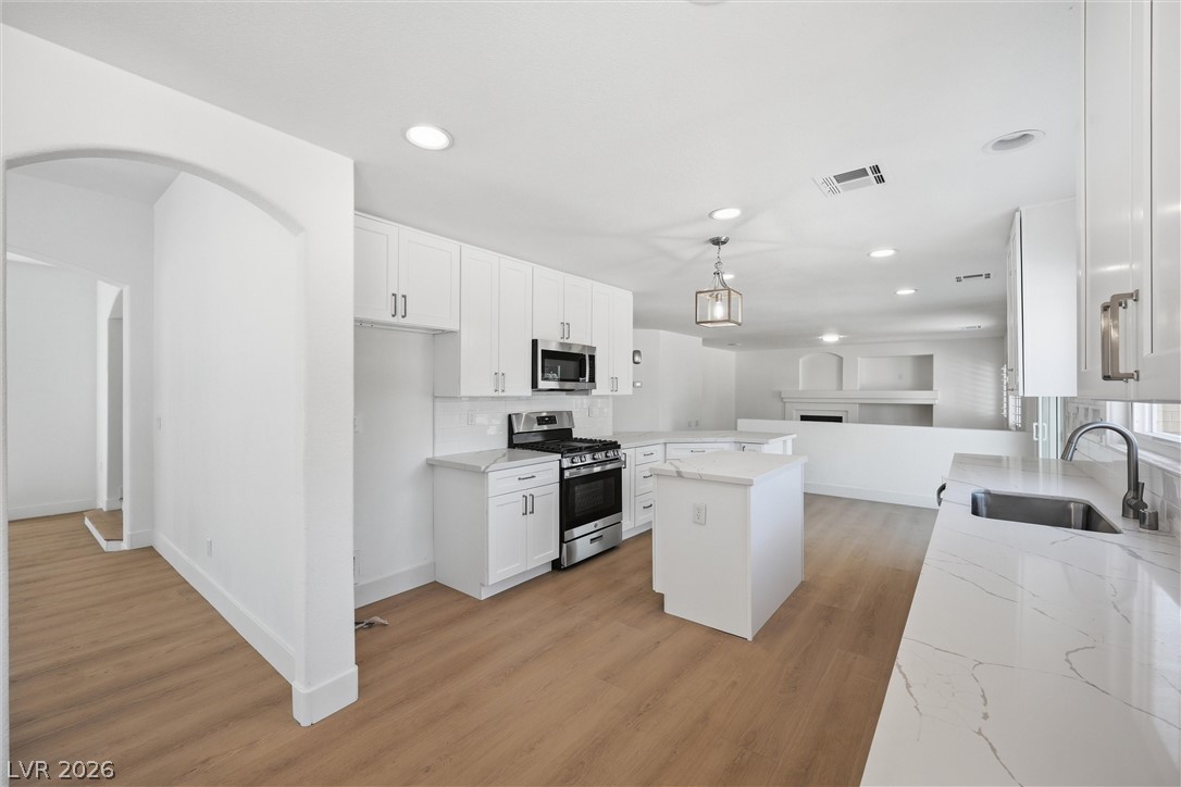 8640 Vivid Violet Avenue Property Photo 17