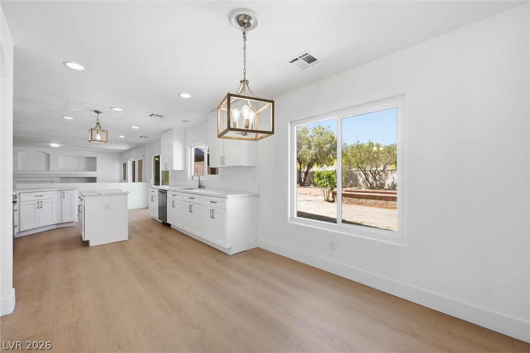 8640 Vivid Violet Avenue Property Photo 18