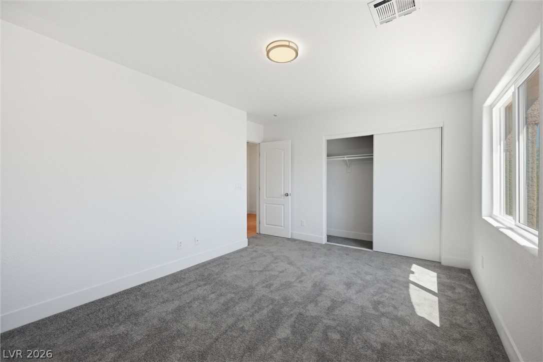 8640 Vivid Violet Avenue Property Photo 32