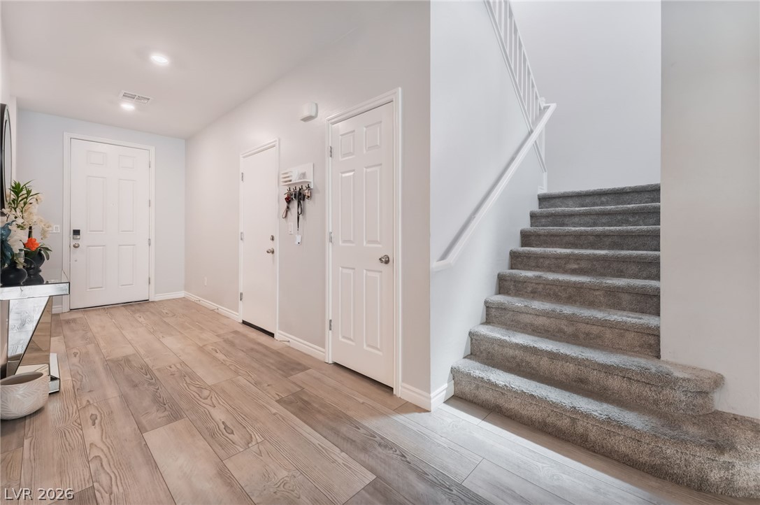 10124 Skye Saddle Avenue Property Photo 15