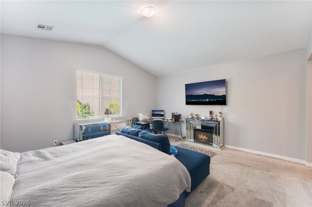 10124 Skye Saddle Avenue Property Photo 19