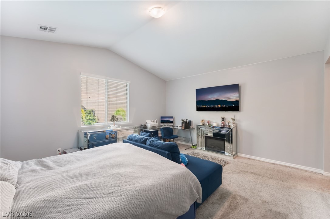 10124 Skye Saddle Avenue Property Photo 20