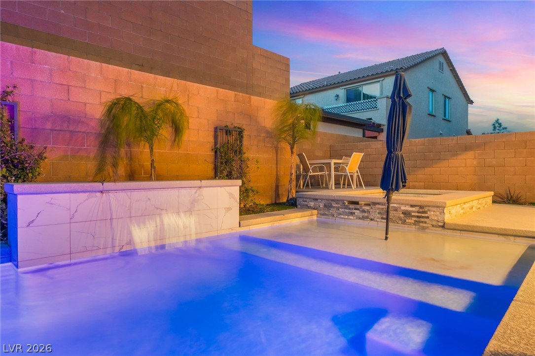 10124 Skye Saddle Avenue Property Photo 45
