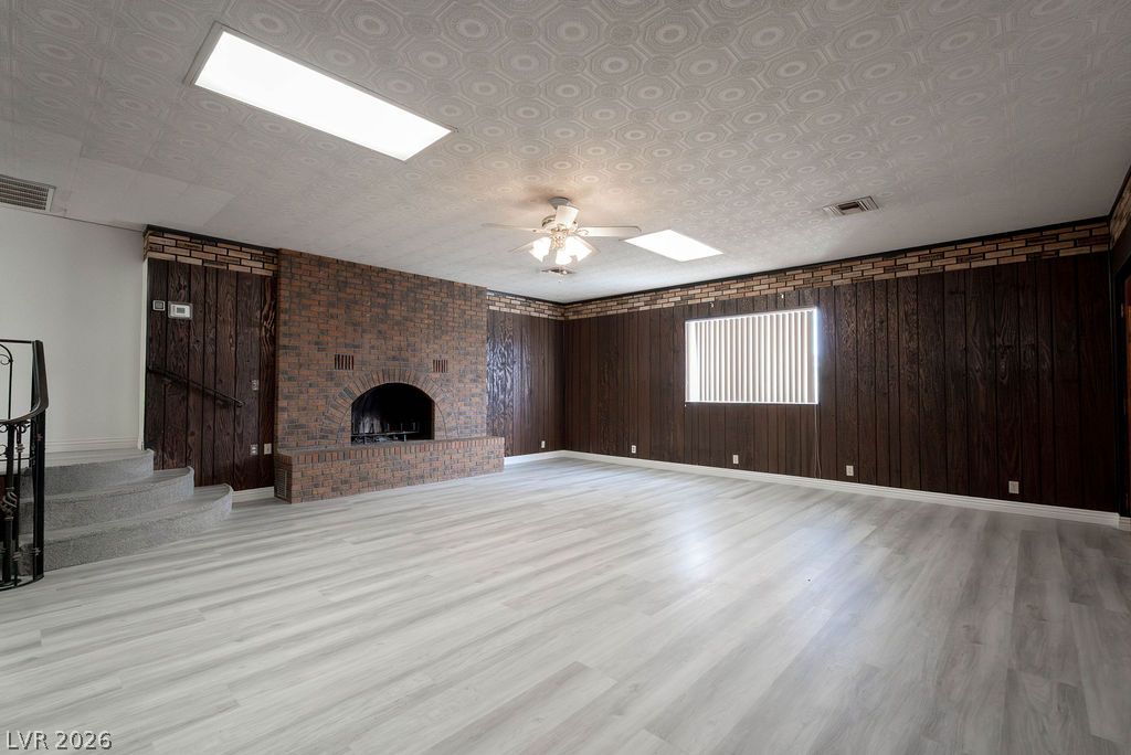 5185 Sun Valley Drive Property Photo 15