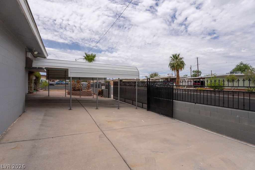 5185 Sun Valley Drive Property Photo 54