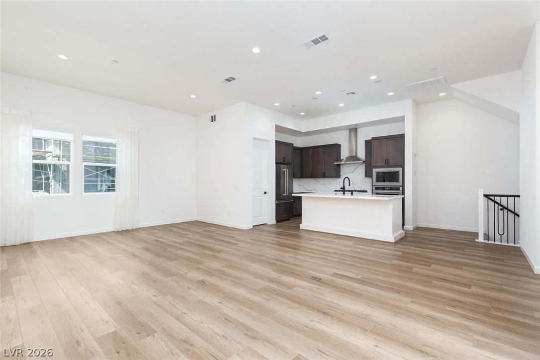 2520 Cracked Stone Street Property Photo 11