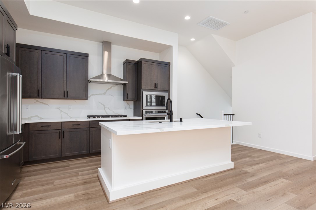 2520 Cracked Stone Street Property Photo 14