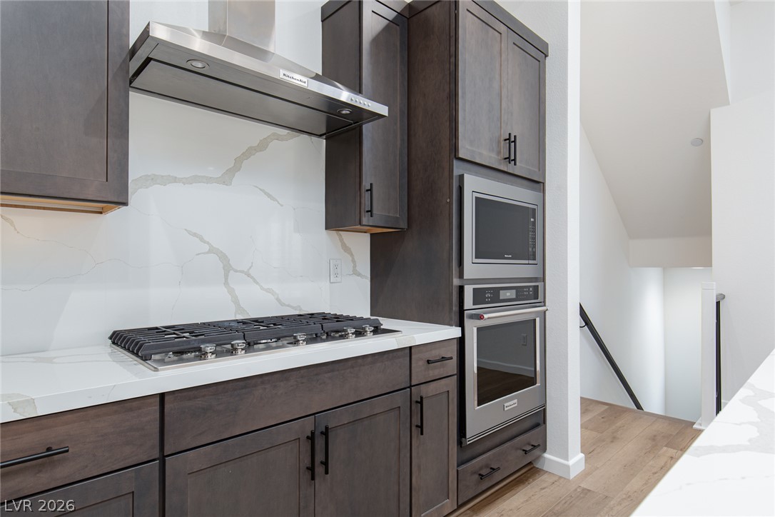 2520 Cracked Stone Street Property Photo 15