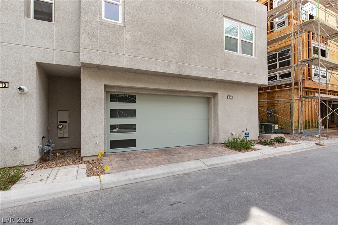 2520 Cracked Stone Street Property Photo 41
