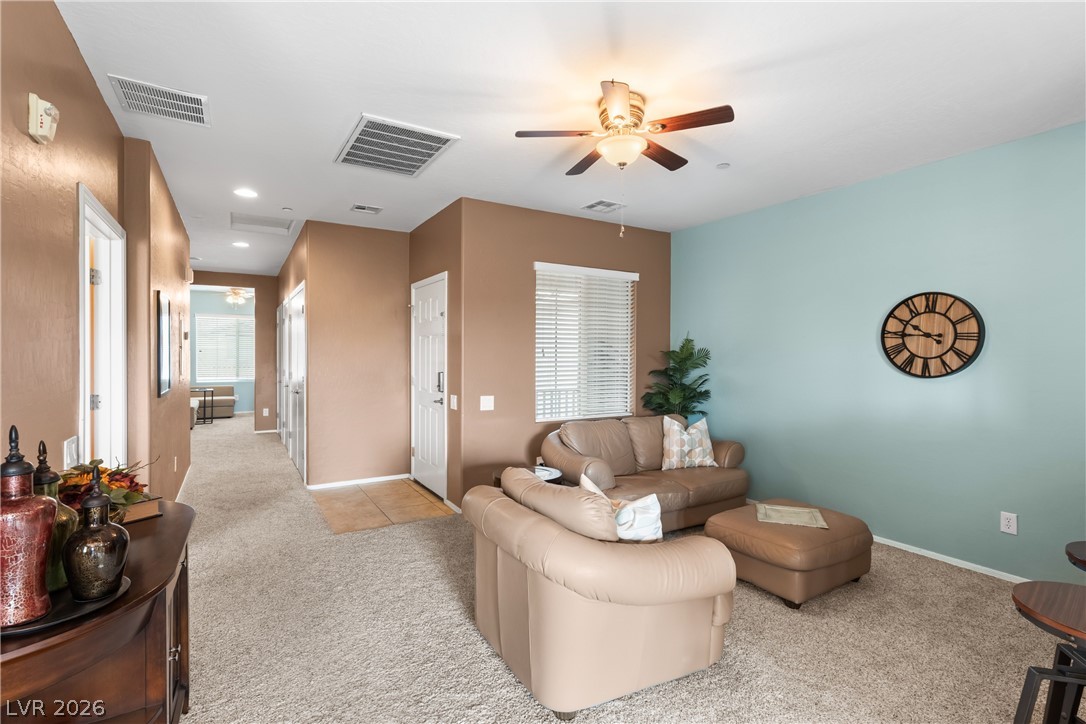 6868 Sky Pointe Drive 2150 Property Photo 4