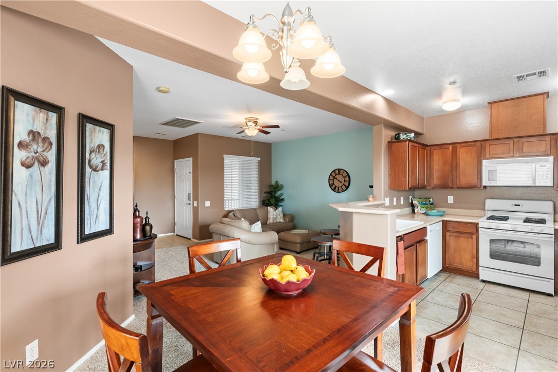 6868 Sky Pointe Drive 2150 Property Photo 6