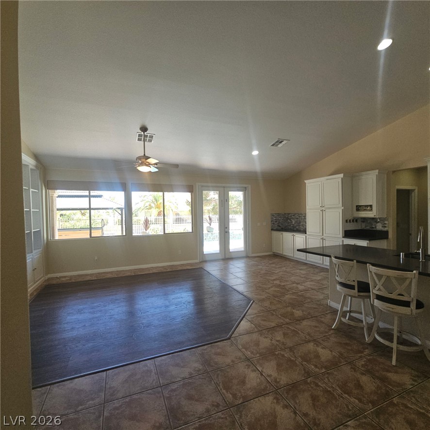 4937 Wayfaring Tree Avenue Property Photo 29