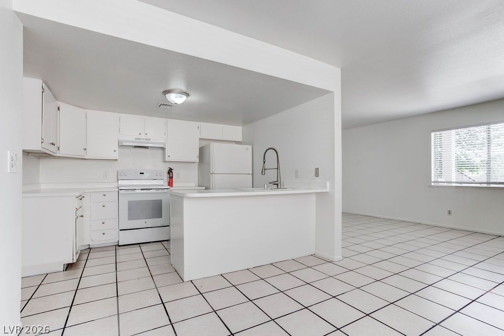 4269 Stewart Avenue 1 Property Photo 10