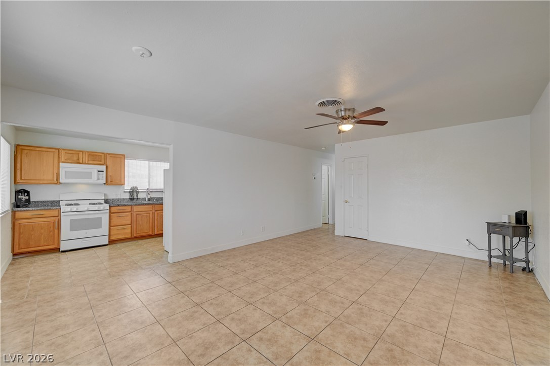 3424 Siler Avenue Property Photo 5