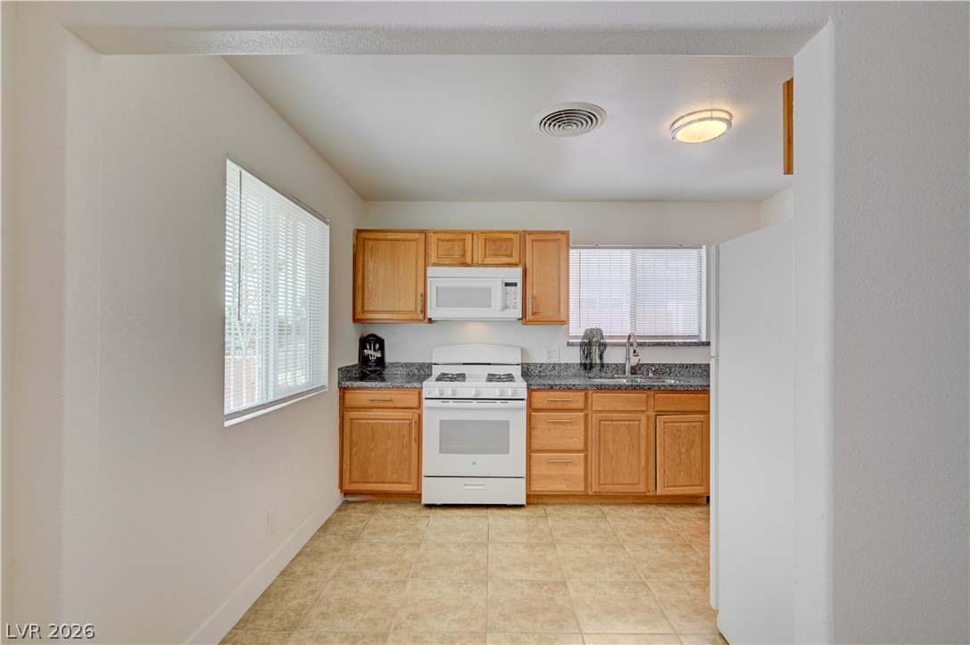 3424 Siler Avenue Property Photo 7