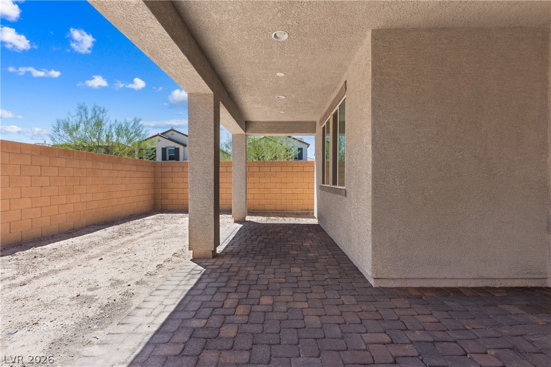 1049 Williamtown Avenue Property Photo 34