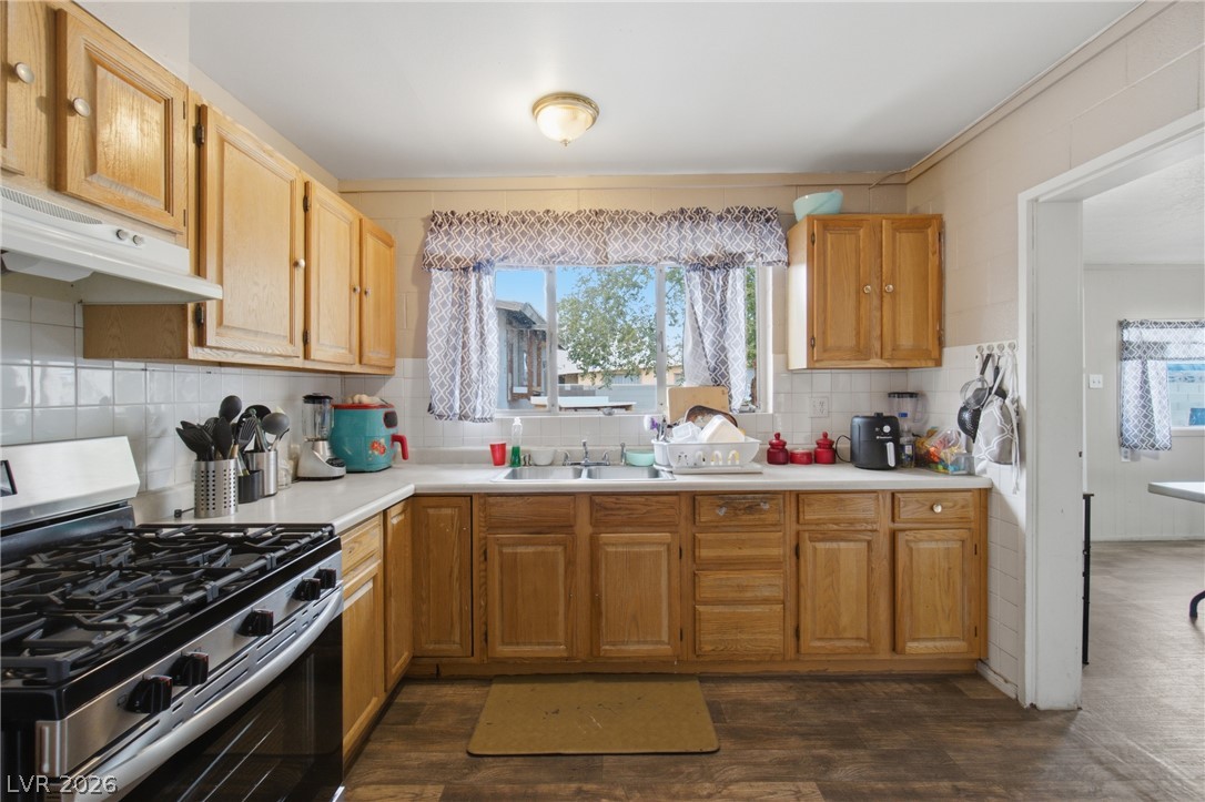 2740 Reynolds Avenue Property Photo 12