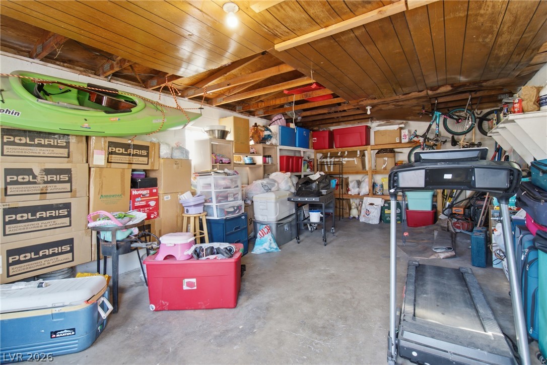 2740 Reynolds Avenue Property Photo 27