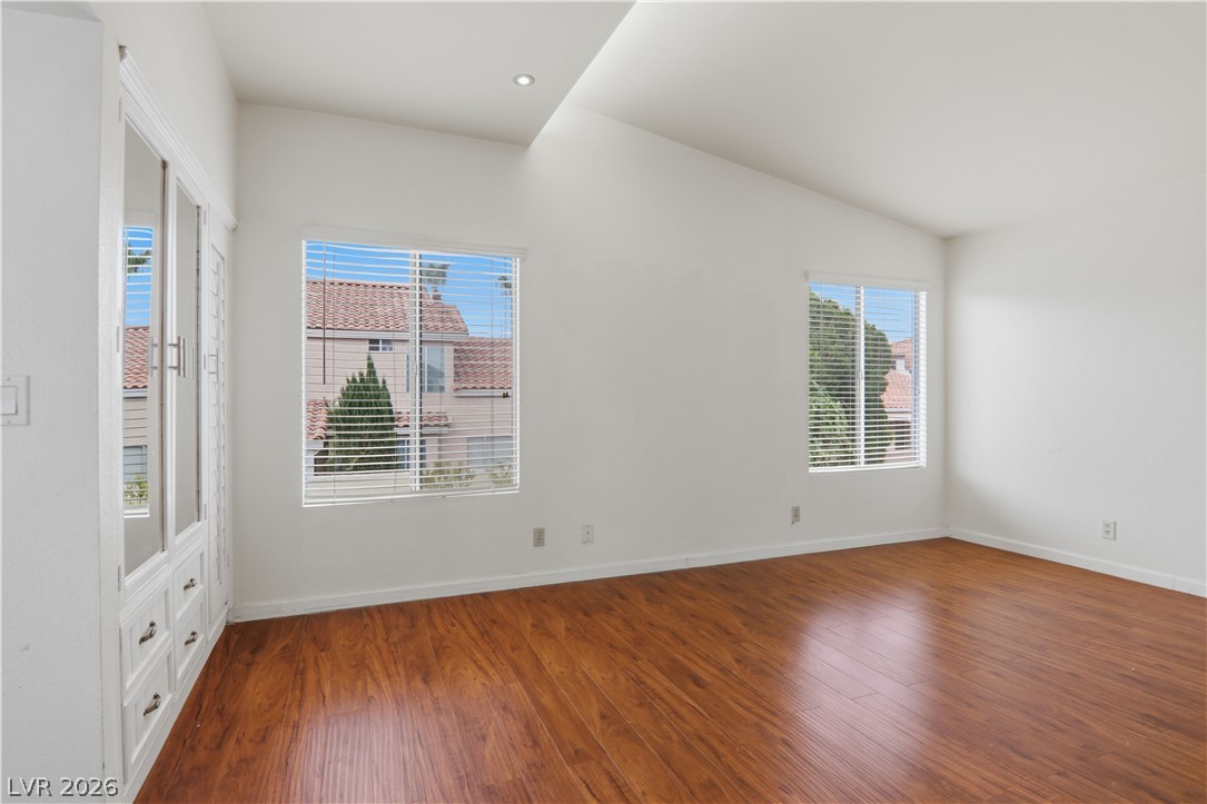 4727 Beaconsfield Street Property Photo 29