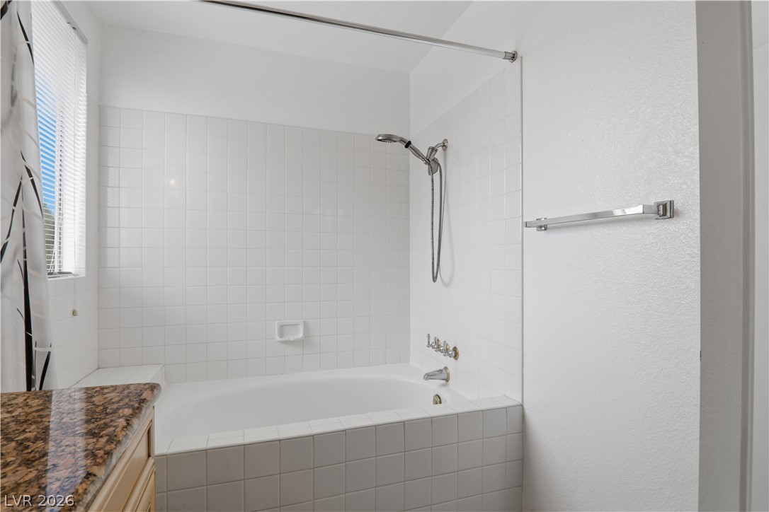 4727 Beaconsfield Street Property Photo 35