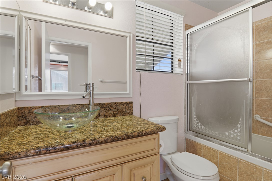 4727 Beaconsfield Street Property Photo 41