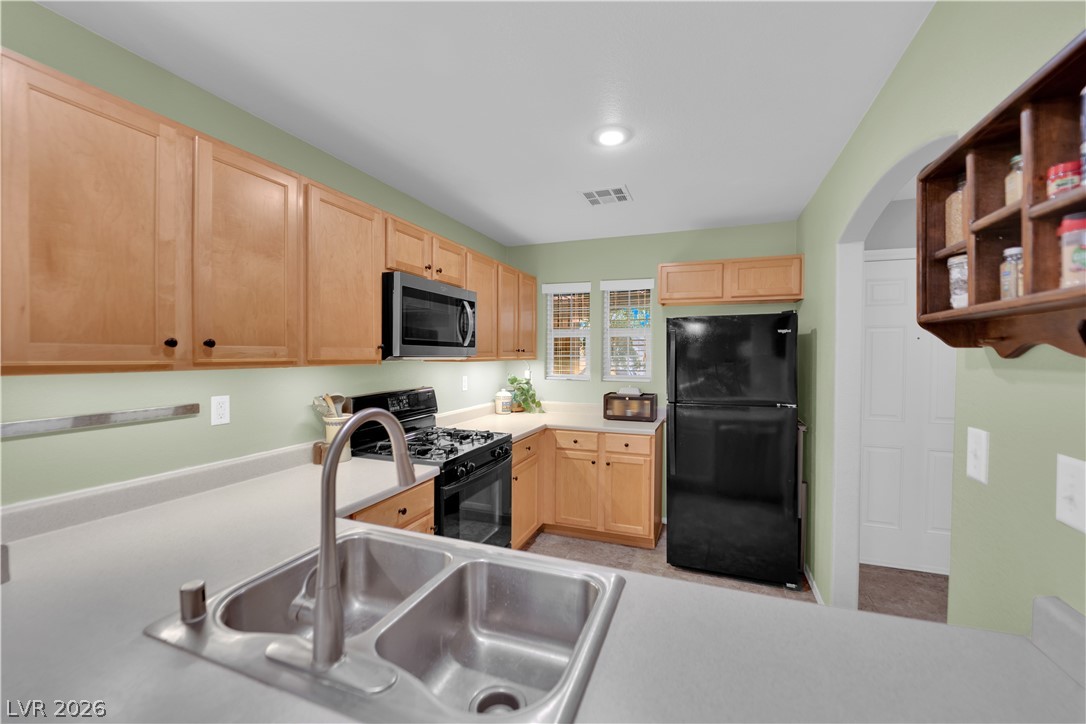 7445 Ringquist Street Property Photo 11