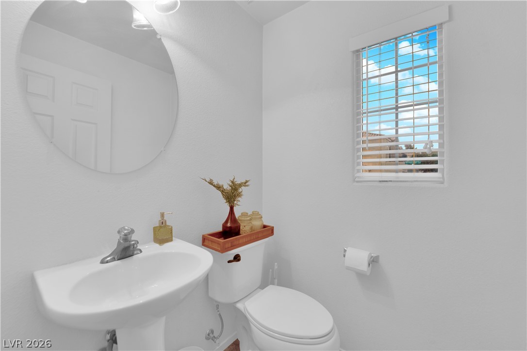 7445 Ringquist Street Property Photo 18