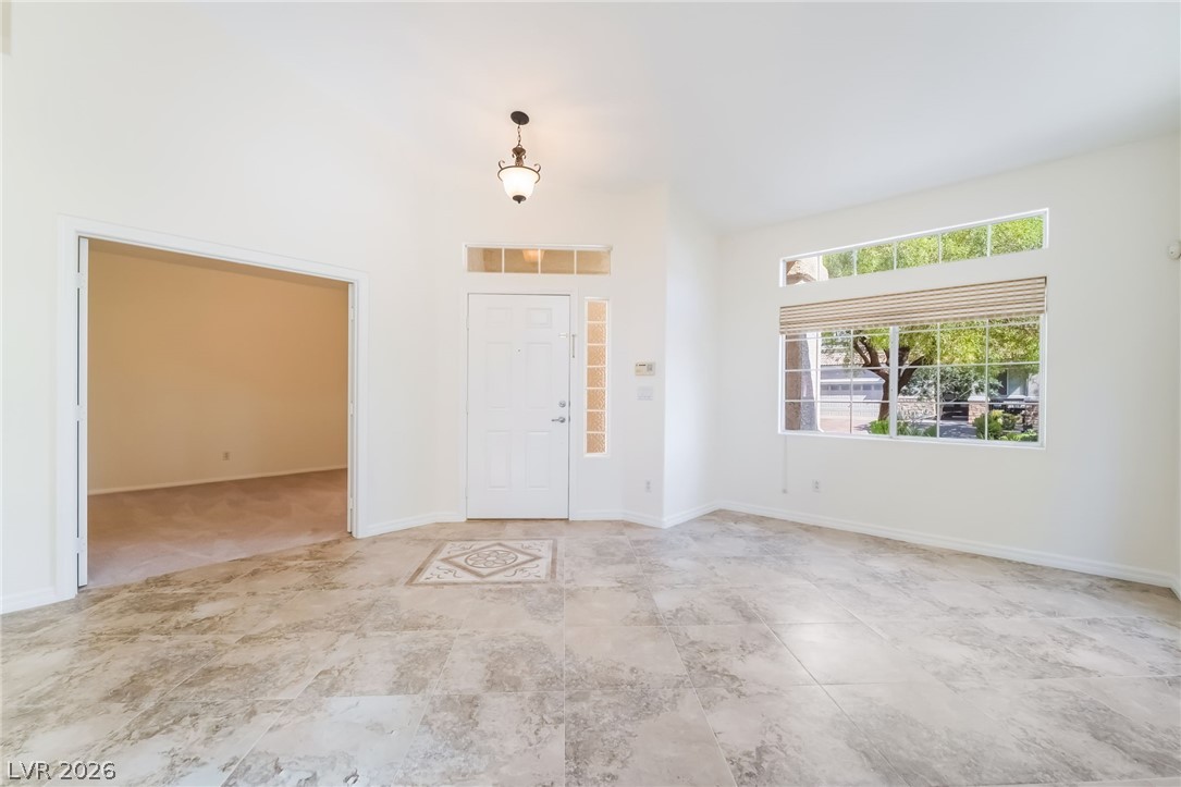 5823 Lazy Days Court Property Photo 6