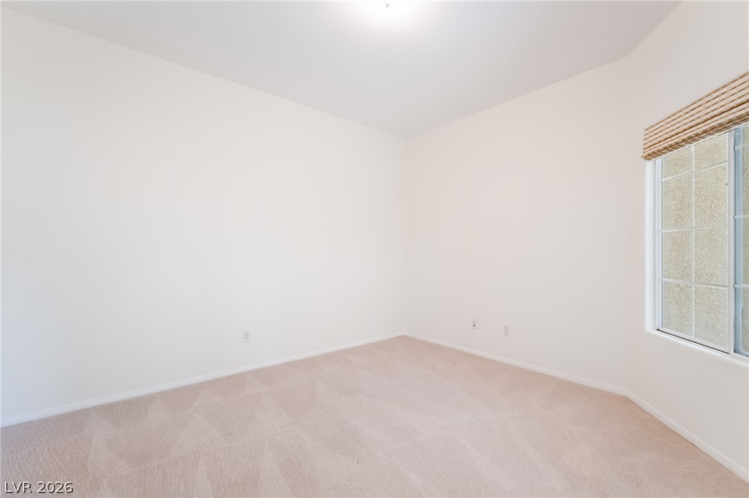 5823 Lazy Days Court Property Photo 10